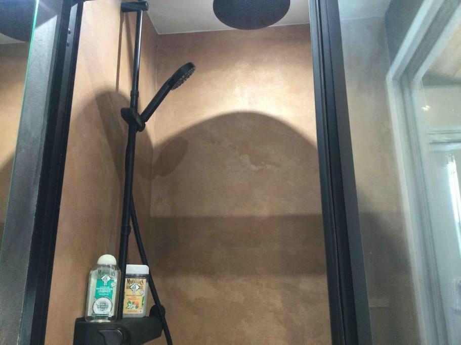 Appartement De Charme Au Coeur De La Vieille